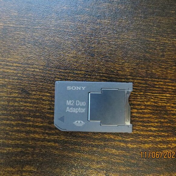 Sony M2 Duo Adaptor Genuine Item - Picture 1 of 3
